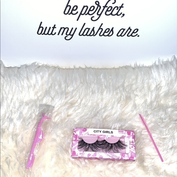 25mm Mink Lash Strip - Picture 6 of 9